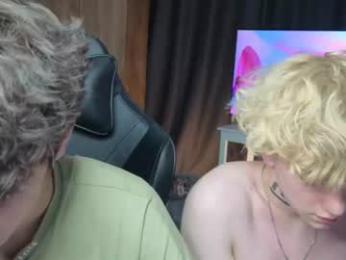 em_chipsi chaturbate stream image, 26.08.2026 19:00