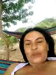 Horny-Mommy-Dirty stripchat stream image