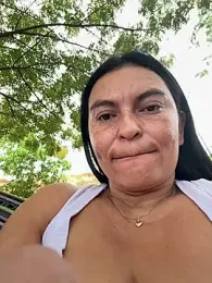 Horny-Mommy-Dirty stripchat stream image