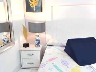 ashley-bruce camsoda stream image