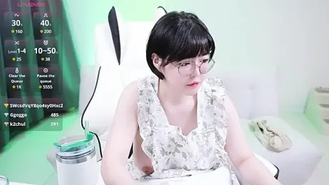 choiyuee stripchat stream image