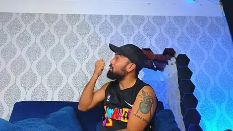 Michaell_twink stripchat stream image