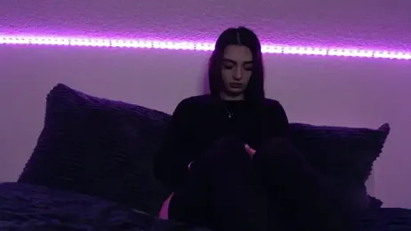 AdelinaAlia stripchat stream image