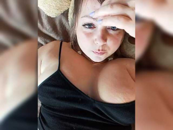 FLUFFY_BEAUTY bongacams stream image