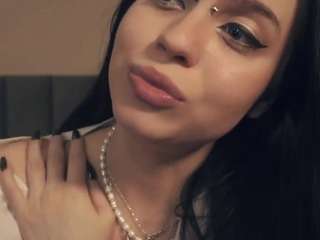 leilagladish camsoda stream image