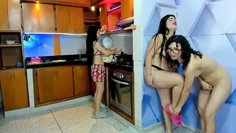 royalgirls_x stripchat stream image