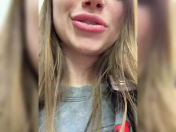 Girls-Leia bongacams stream image