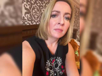 Lalie bongacams stream image