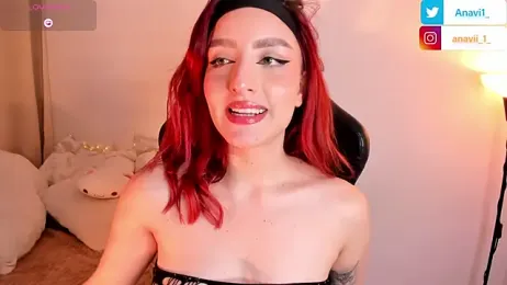 Anavi_ stripchat stream image