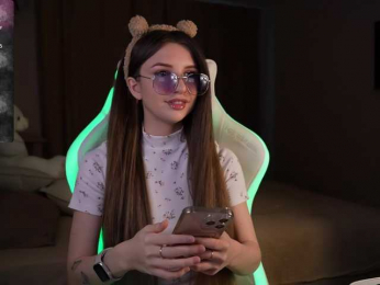 Malyshkaaa bongacams stream image