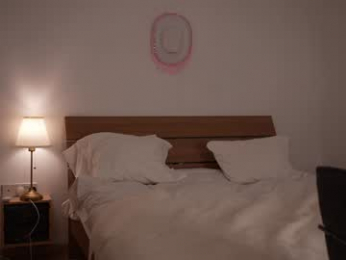 kriss0leoo chaturbate stream image