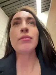 Holly_Play stripchat stream image