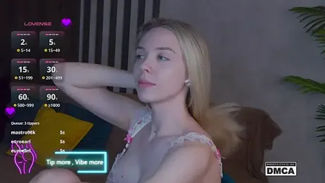 Holl1Would stripchat stream image