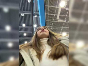 sweetAdel bongacams stream image