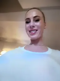 JessyRey stripchat stream image