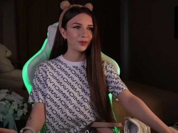 Malyshkaaa bongacams stream image
