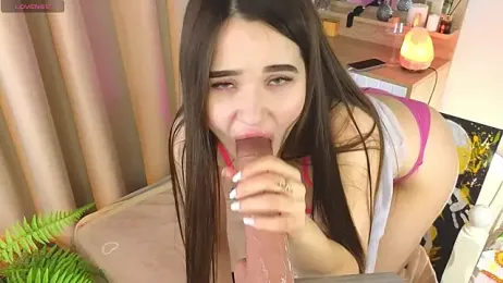 KateBleare stripchat stream image