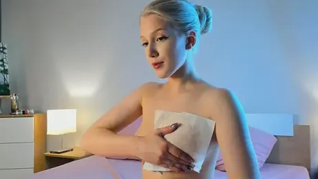 AliceLebel stripchat stream image