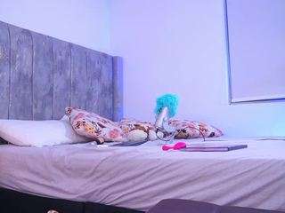 lara-giraldo camsoda stream image