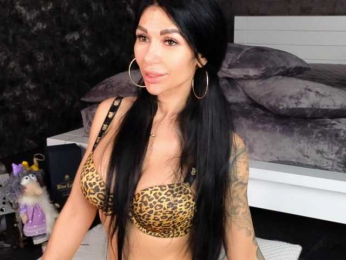 -BABAYAGA- bongacams stream image