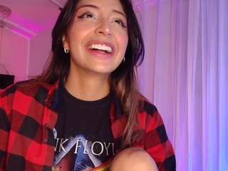 sofly-s camsoda stream image