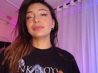 sofly-s camsoda stream image