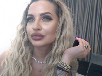 lovelyblondyx bongacams stream image