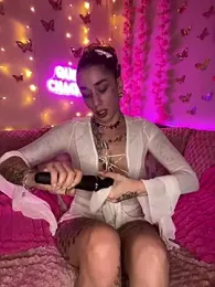 Chachou000 stripchat stream image