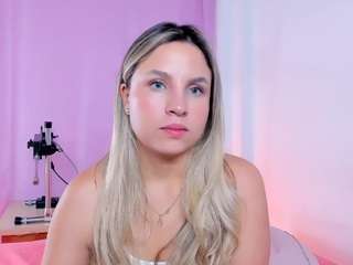 vaiolet-rose camsoda stream image