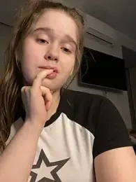 HornyGirlH stripchat stream image