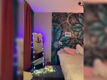 ilittleheart bongacams stream image