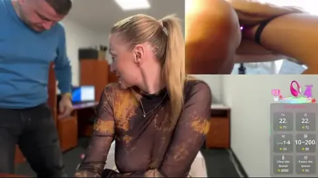 legsLONG stripchat stream image