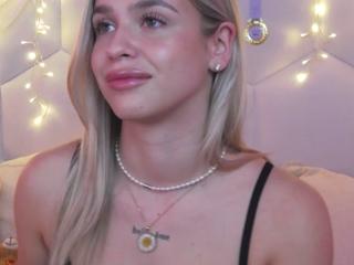 Maci Reynolds flirt4free stream image