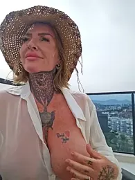 YourMommyBlair stripchat stream image