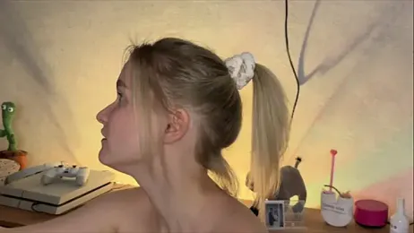 Adelovenick stripchat stream image