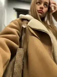 AngelinaTeller stripchat stream image