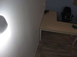 voyeurcam-jb-room-1 camsoda stream image