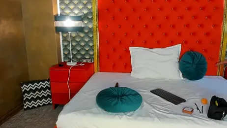 VallerieJones stripchat stream image