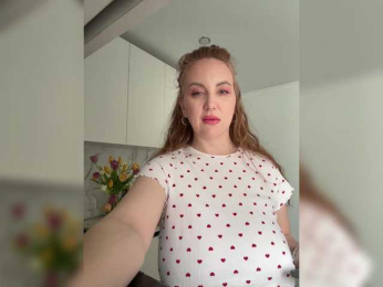 cherryygirl bongacams stream image