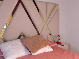 Alisson Bonnet flirt4free stream image