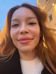 babydolll stripchat stream image