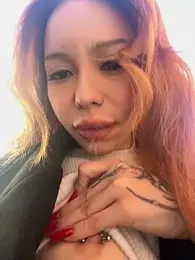 babydolll stripchat stream image