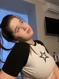 HornyGirlH stripchat stream image