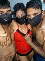 Cute_plak01 stripchat stream image