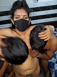 Cute_plak01 stripchat stream image