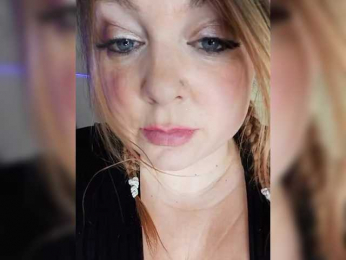 FLUFFY_BEAUTY bongacams stream image