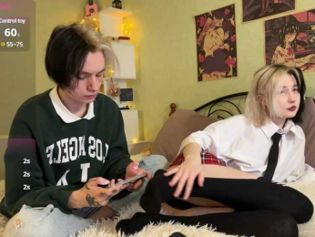 VeryRareTwins bongacams stream image