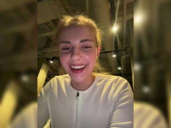 VikkiExtraCheese bongacams stream image, 31.03.2025 13:50