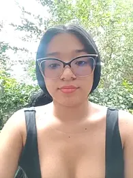 -VICKKY stripchat stream image