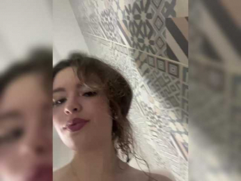 YourLadyyy bongacams stream image